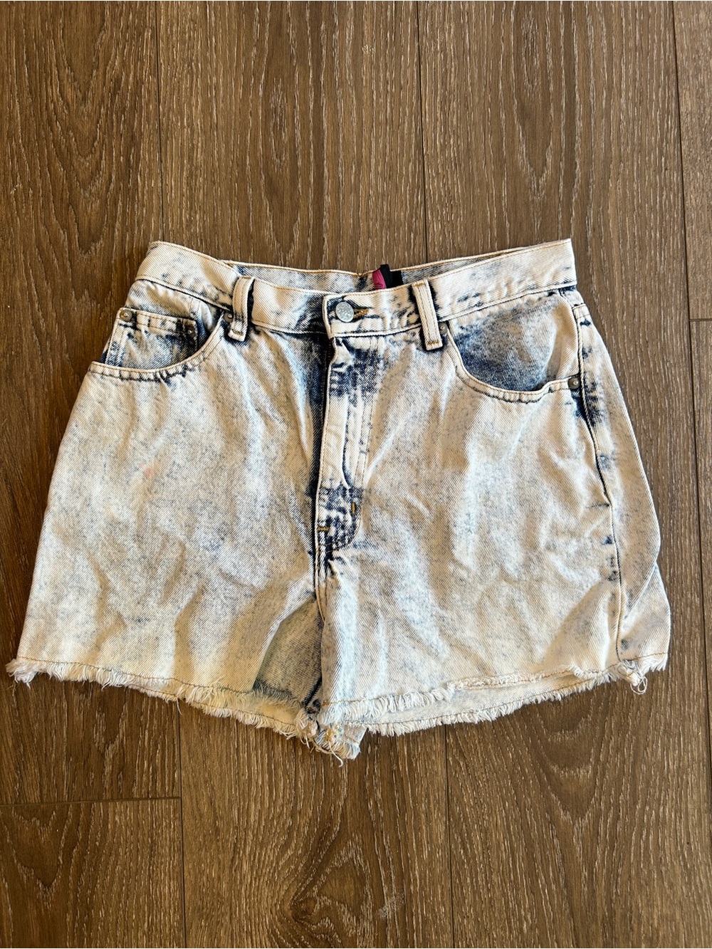 Sasson Jeans Light Blue Acid-Wash High-Rise Denim Shorts
